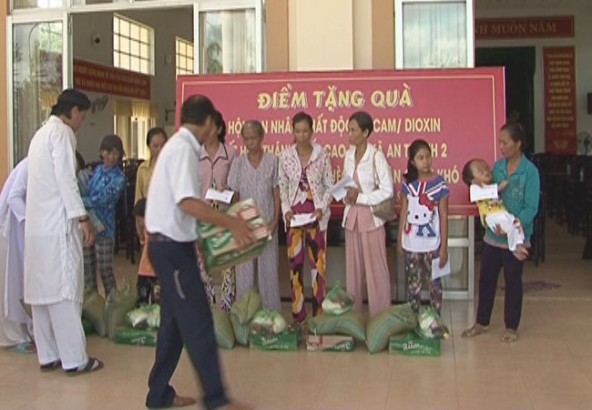 សកម្មភាពដើម្បីជនរងគ្រោះដោយជាតិគីមីពុលពណ៌លឿងទុំ/Dioxin វៀតណាម